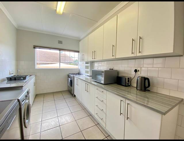3 BEDROOM HOUSE TO LET IN BAYVIEW